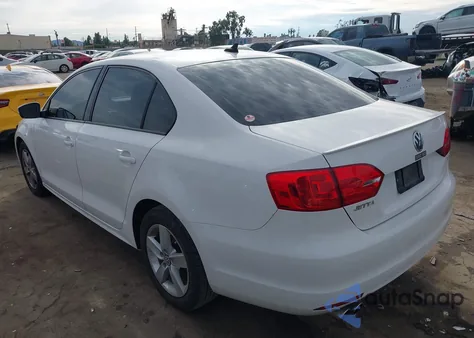 2012 Volkswagen Jetta 2.0L Tdi from USA, damaged, VIN 3VWLL7AJ6CM375961